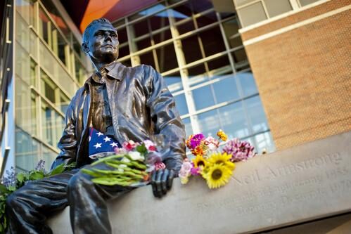Neil Armstrong Statue (Day)